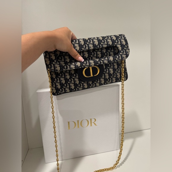 Christian Dior Oblique Double Clutch w/Strap - Picture 9 of 10